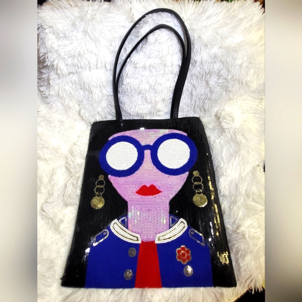 Unique sequined shoulder bag